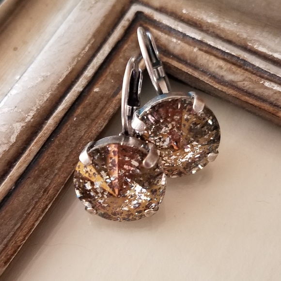 Austrian Crystal Earrings in Antique Silver - Picture 6 of 7